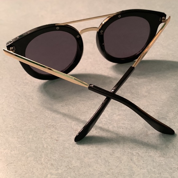 Cat-Eye Glasses with Glitter & Gold Trim - Picture 3 of 3